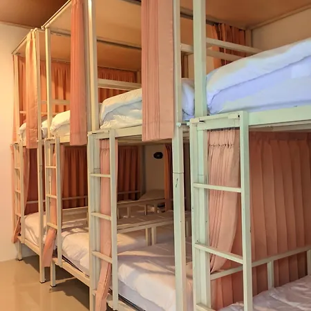 Tata Surf Hostel